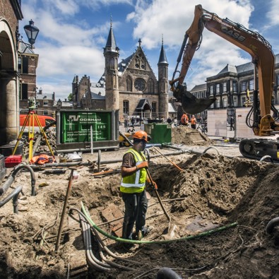 Archeologische Kroniek 2021 - graven onder de grond van het Binnenhof (Foto: Frank Jansen)