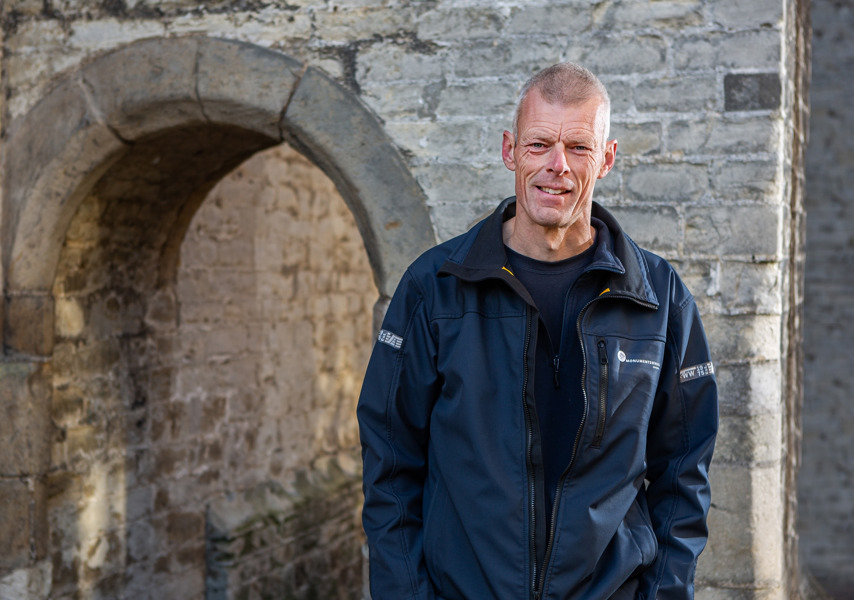 Portretfoto van Mark Dwarswaard (Foto: Floris Scheplitz)