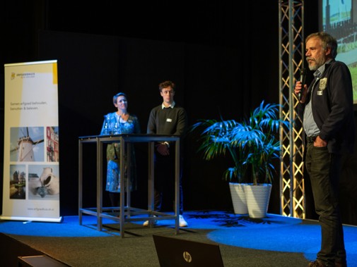 De drie sprekers van de parallelsessie over Maatschappelijke Diensttijd. Foto: Floris Scheplitz