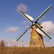 Molen De Lelie gezien, bekeken vanuit het westen