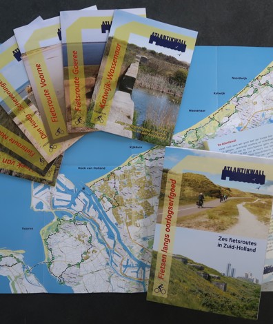 Brochure met de zes fietsroutes langs de Atlantikwall